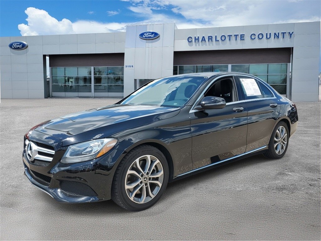 2018 Mercedes Benz C 300 photo 2
