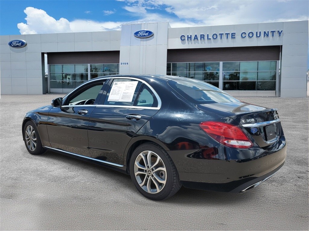 2018 Mercedes Benz C 300 photo 3