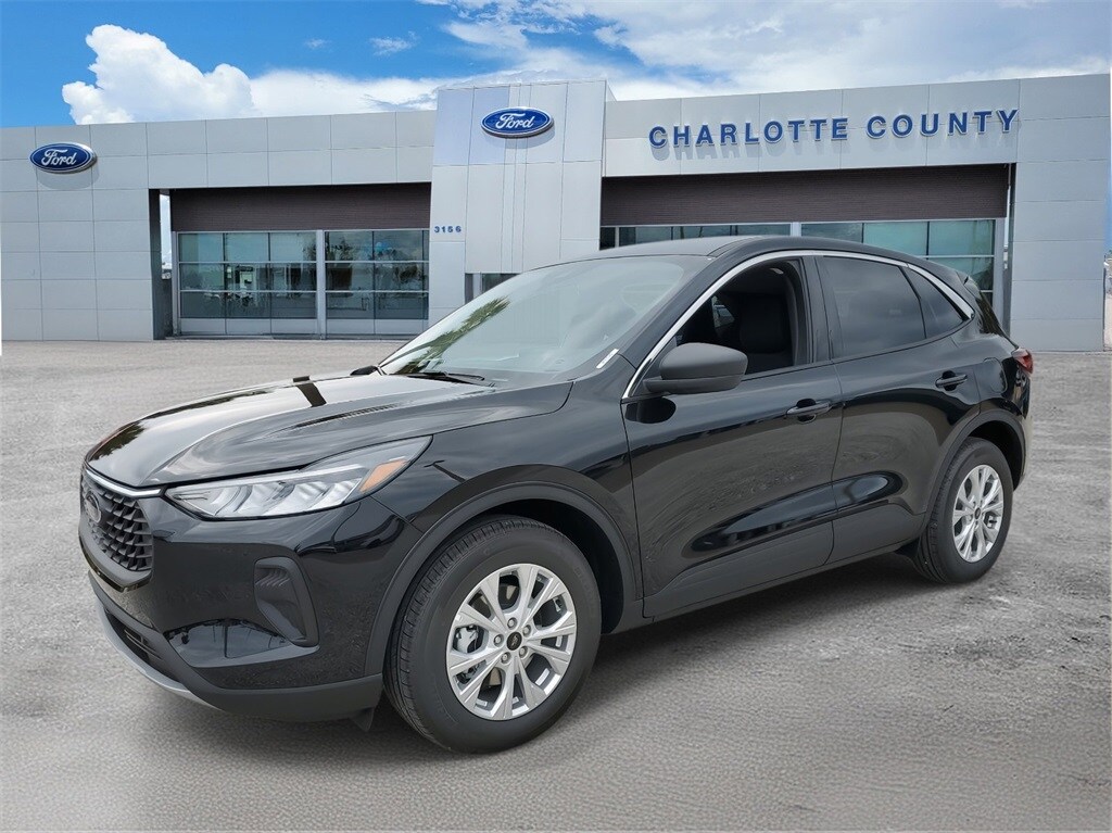 2024 Ford Escape Active photo 2