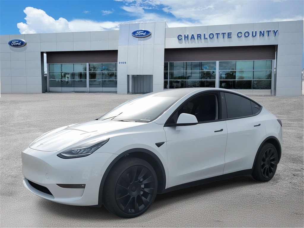 Used 2022 Tesla Model Y Long Range with VIN 7SAYGDEE1NF451346 for sale in Plant City, FL