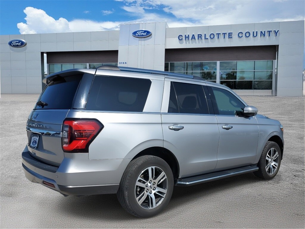 2022 Ford Expedition Limited photo 4