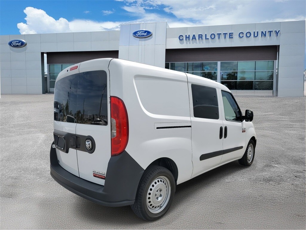 2020 Ram ProMaster City Tradesman Cargo Van photo 3