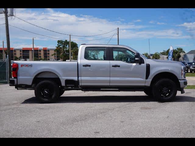 2024 Ford F-250 photo 2