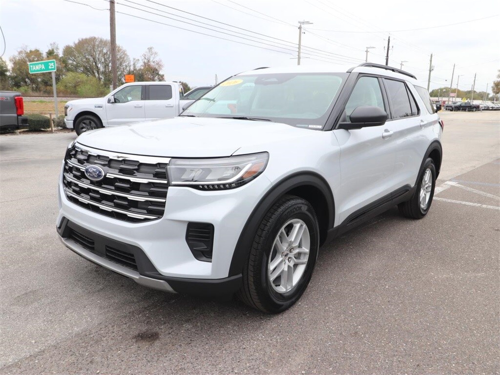 New 2026 Ford Explorer Active SUV