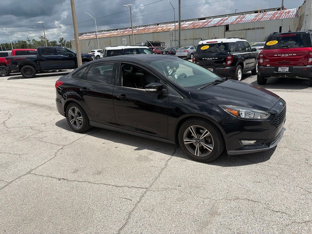 Used 2016 Ford Focus SE Sedan