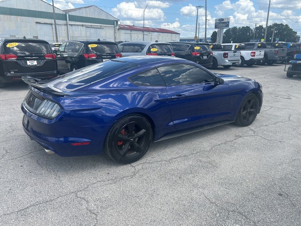 Used 2016 Ford Mustang V6 Coupe