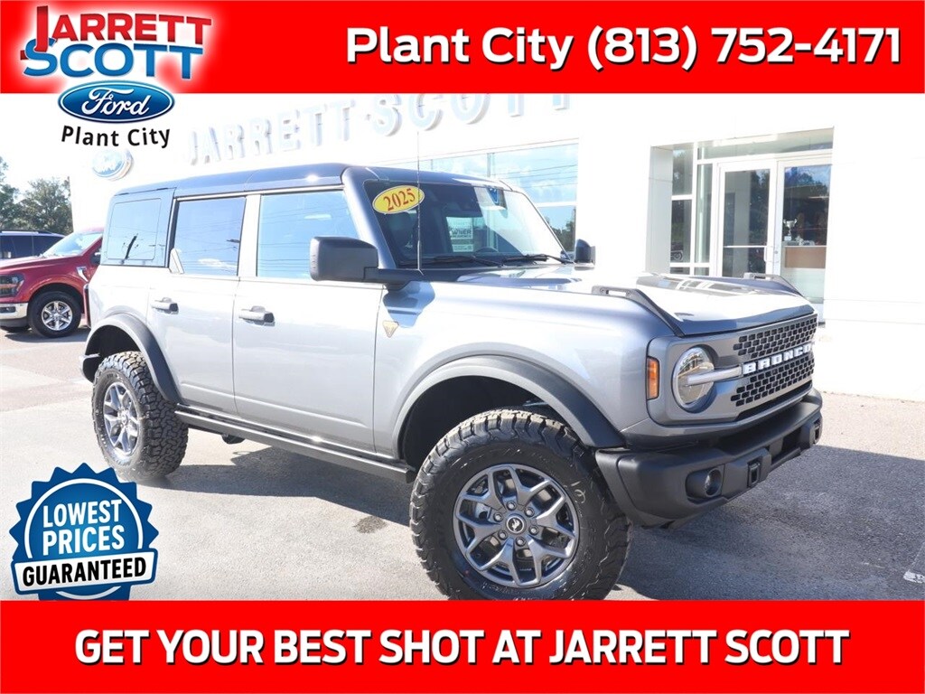 New 2025 Ford Bronco Badlands SUV