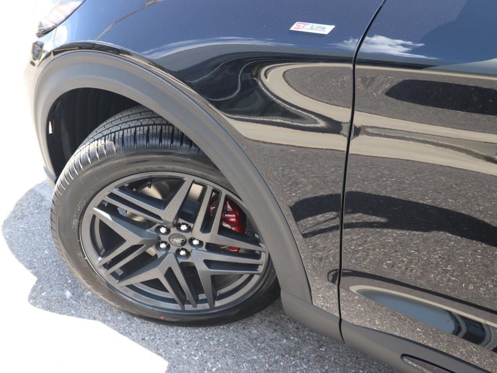 New 2026 Ford Explorer ST-Line SUV