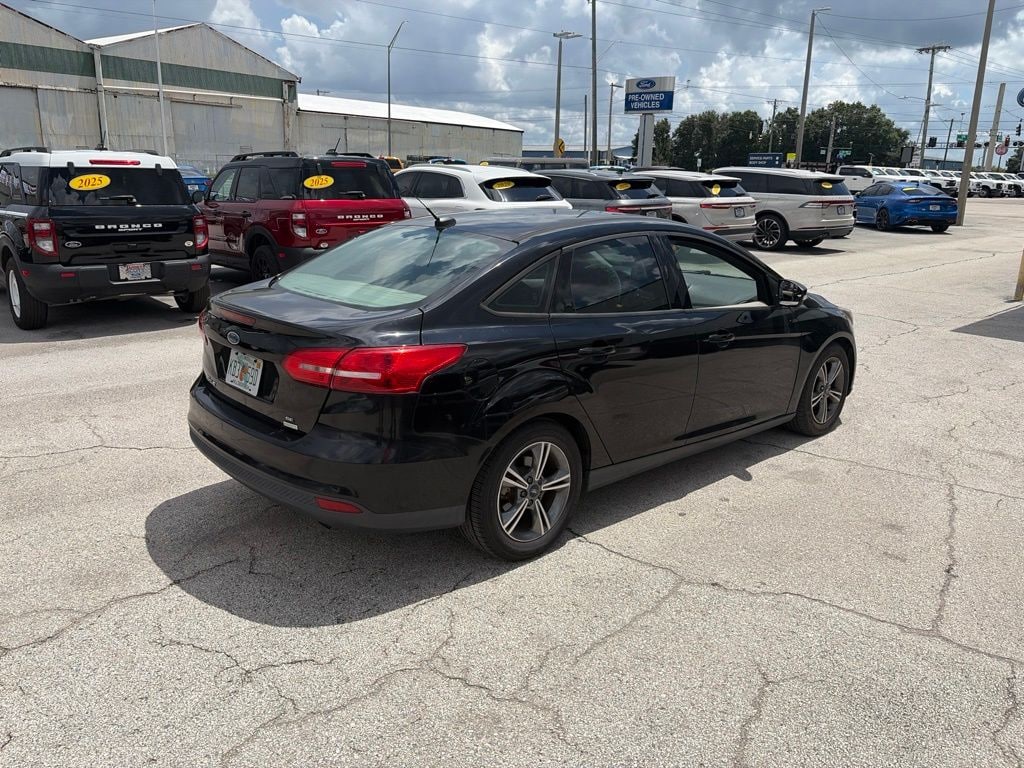 Used 2016 Ford Focus SE Sedan