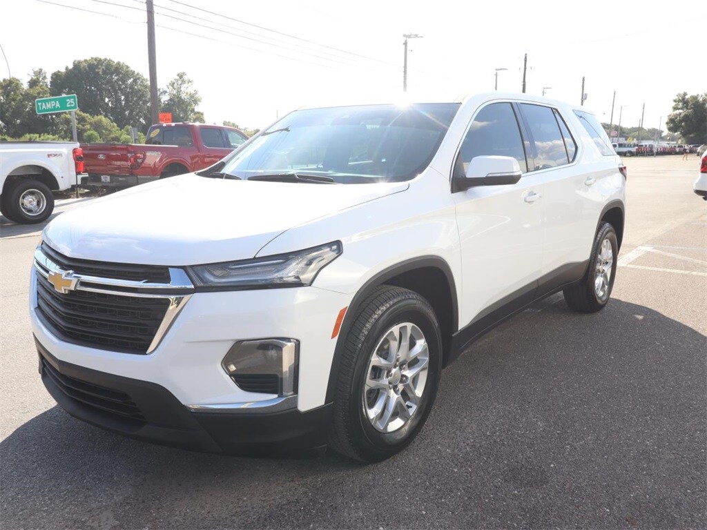 Certified 2022 Chevrolet Traverse LS SUV