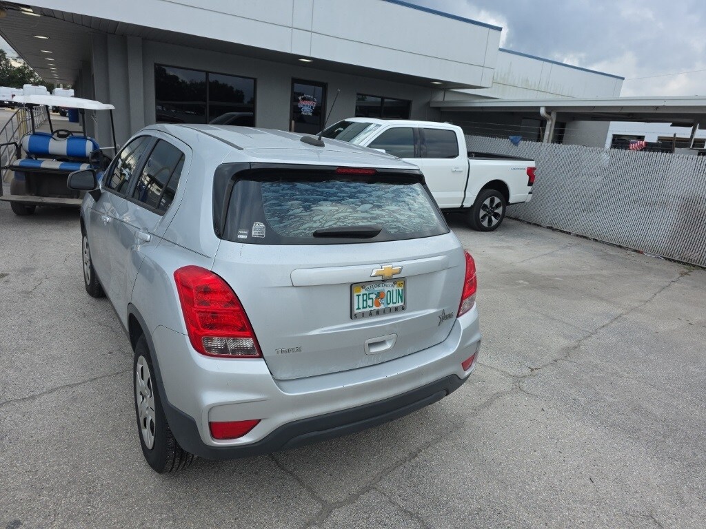 Used 2018 Chevrolet Trax LS SUV