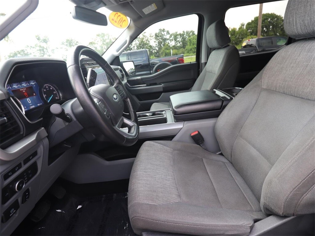 2022 Ford F-150 XLT photo 2