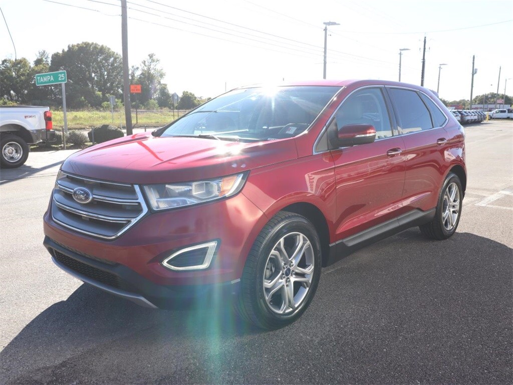 2015 Ford Edge Titanium photo 3