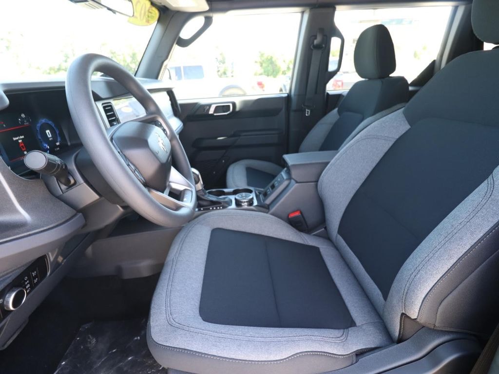 New 2026 Ford Bronco Base SUV