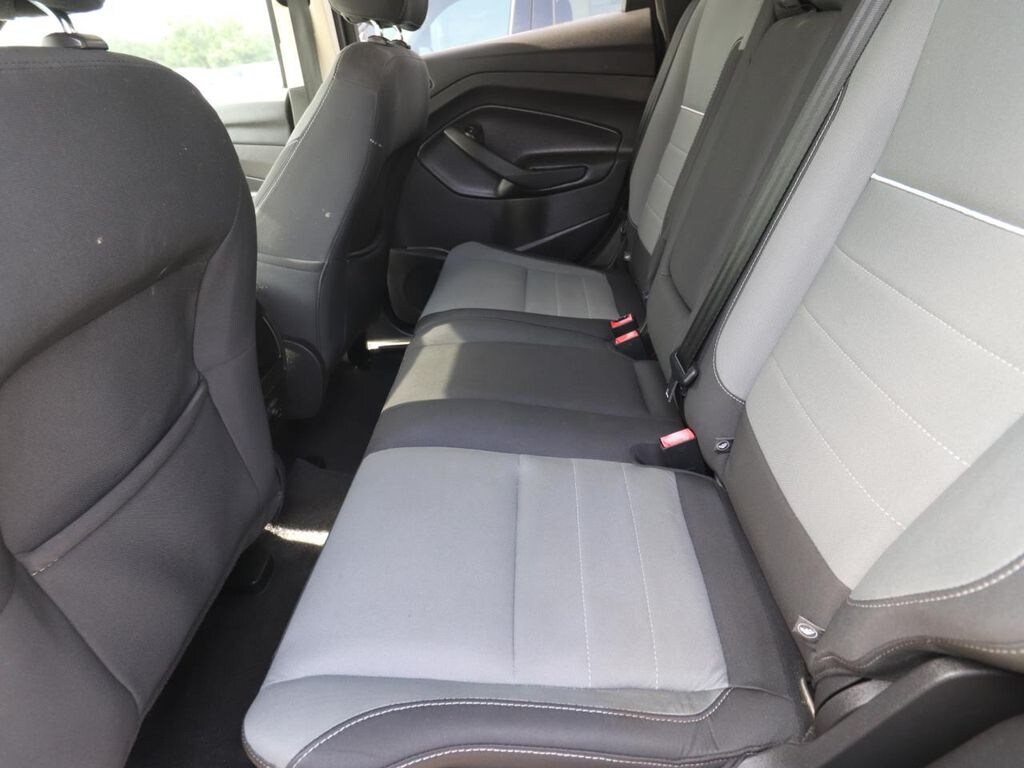 Used 2015 Ford Escape SE SUV