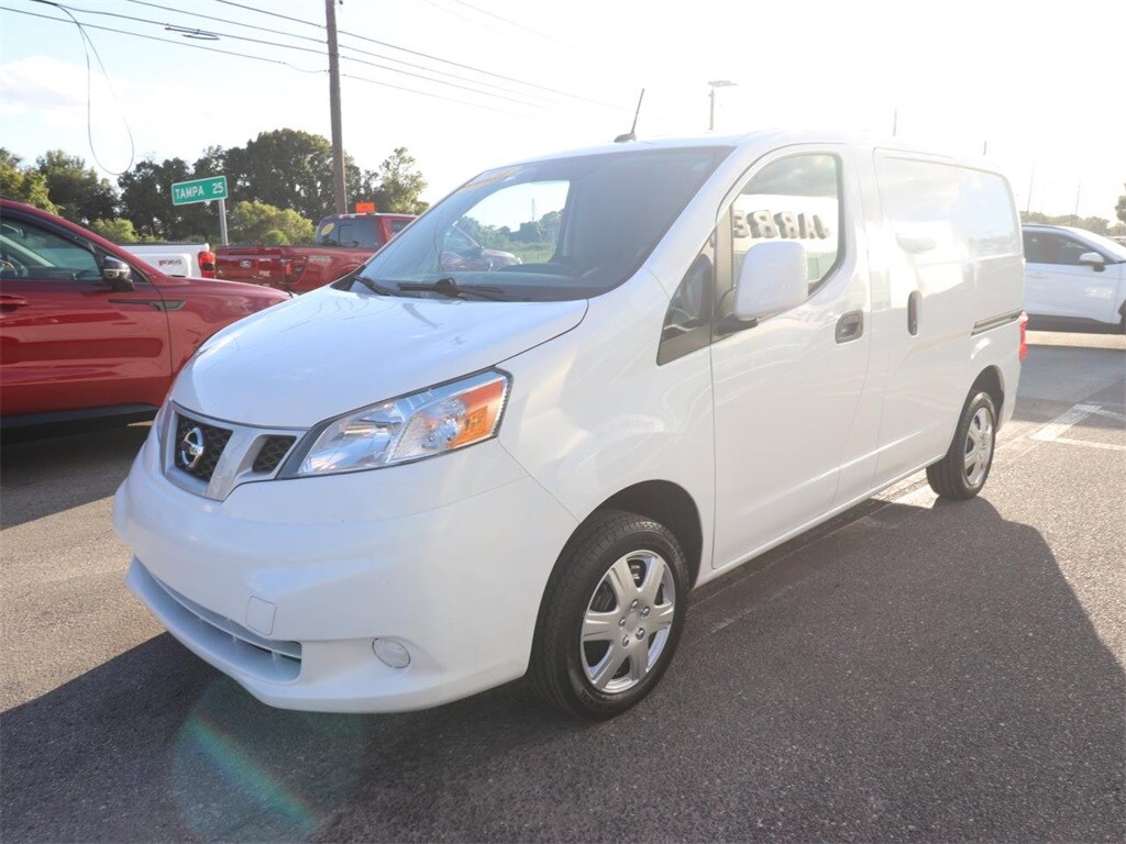 2021 Nissan NV200 SV photo 3