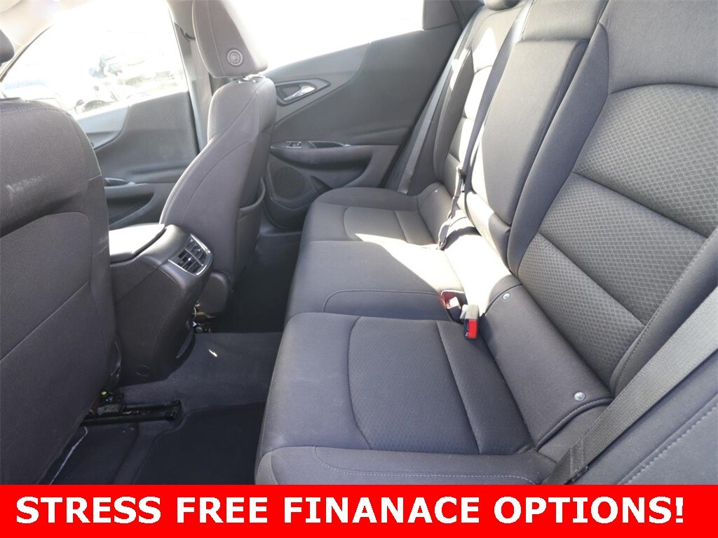 2024 Chevrolet Malibu 1LT photo 4