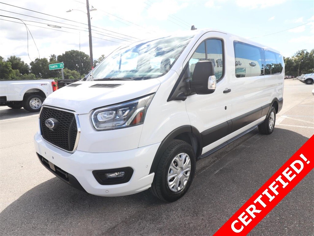2023 Ford Transit Passenger XLT photo 3