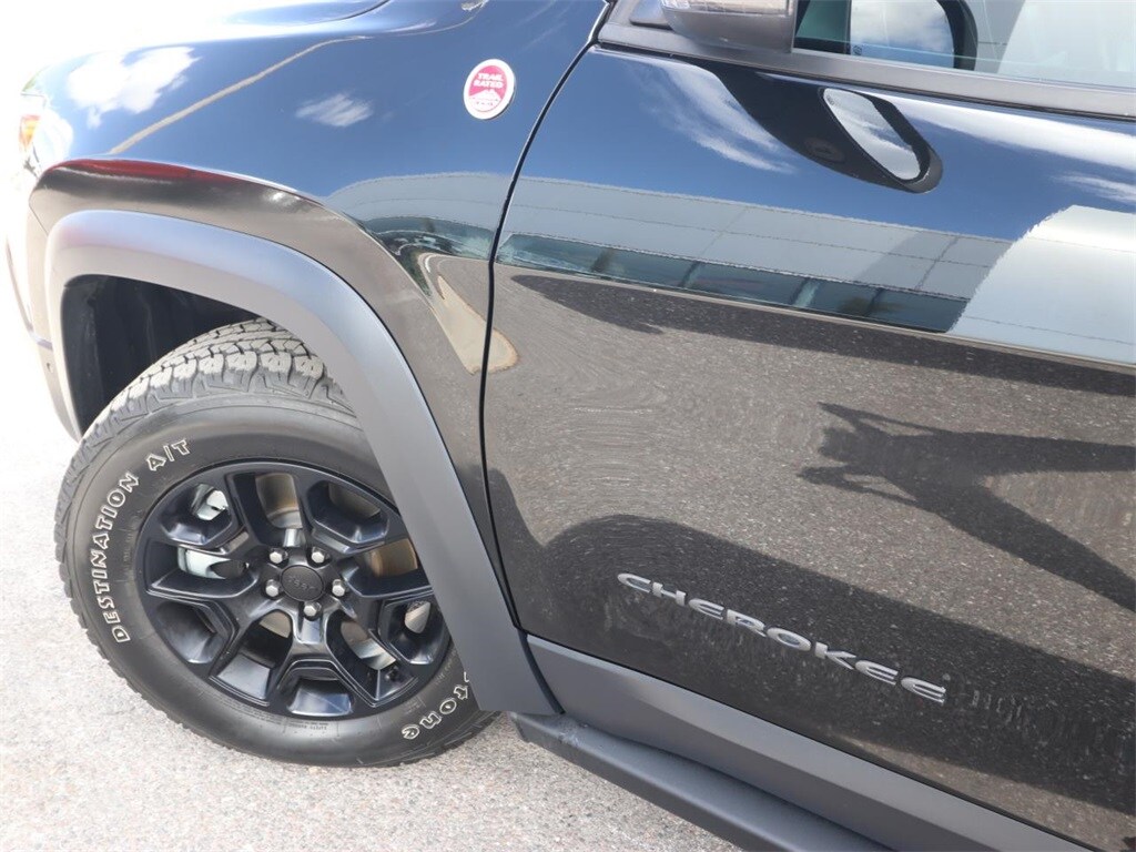 2021 Jeep Cherokee Trailhawk photo 3