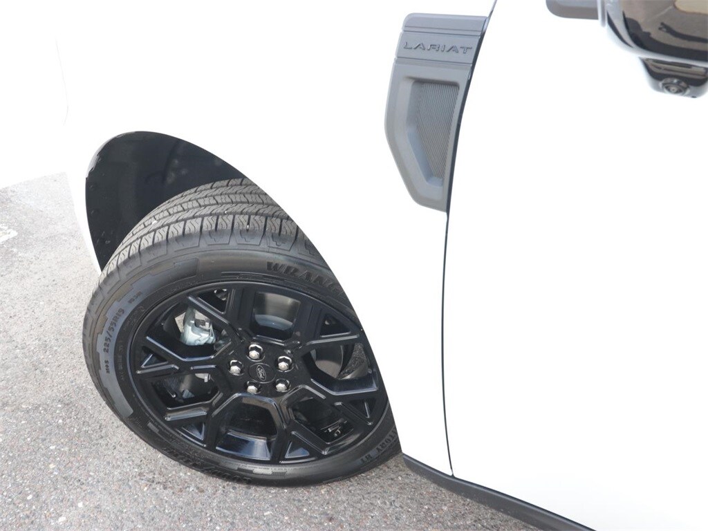 New 2025 Ford Maverick Lariat Truck