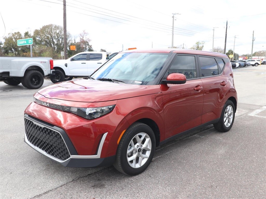 Certified 2025 Kia Soul LX Hatchback