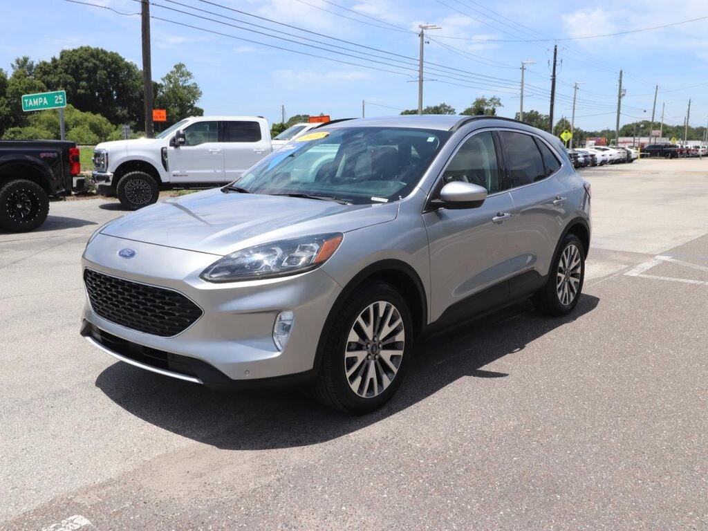 Certified 2022 Ford Escape Hybrid Titanium SUV