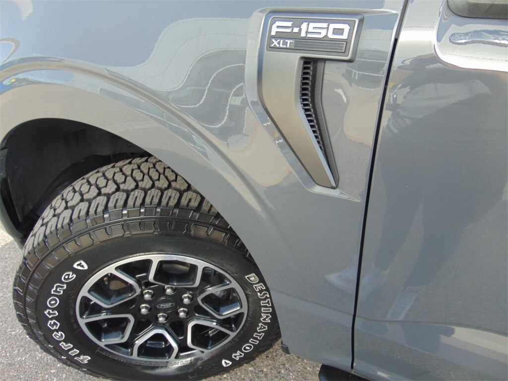 Used 2021 Ford F-150 XLT Truck SuperCrew Cab