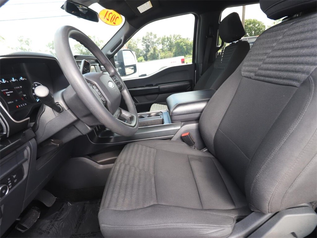 2021 Ford F-150 XL photo 2
