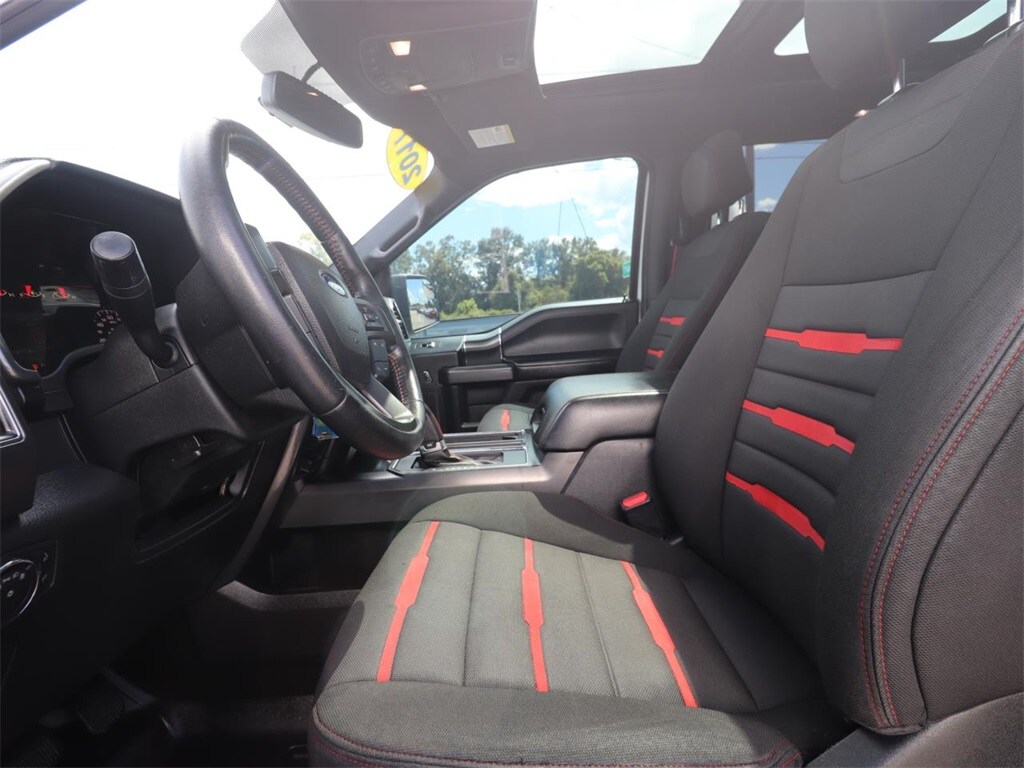 2017 Ford F-150 XLT photo 2