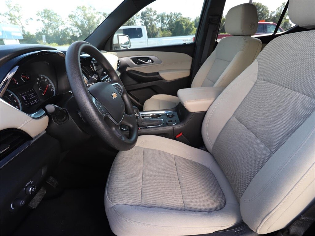 Certified 2022 Chevrolet Traverse LS SUV