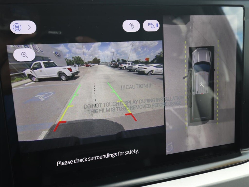 2026 Ford F-250 XLT photo 2