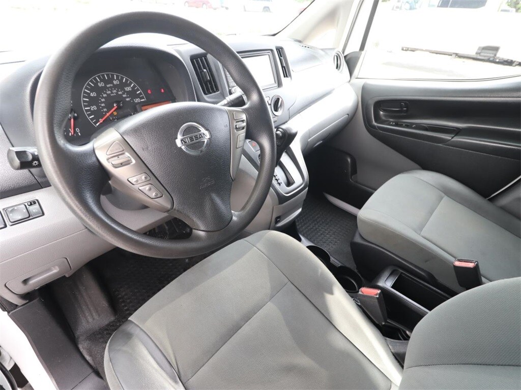 2021 Nissan NV200 SV photo 4