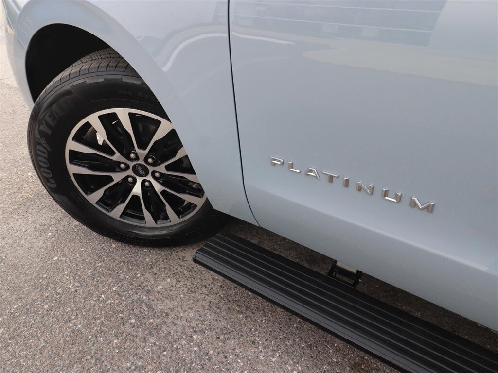 Certified 2025 Ford Expedition Max Platinum SUV