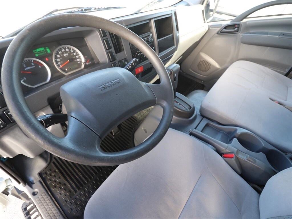 Used 2022 Isuzu NPR  Truck