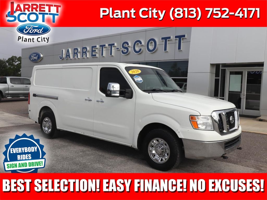  Nissan NV3500 HD Cargo