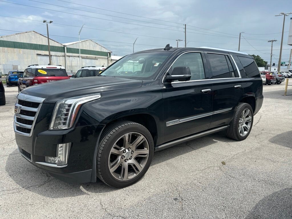 Used 2017 Cadillac Escalade Premium Luxury SUV