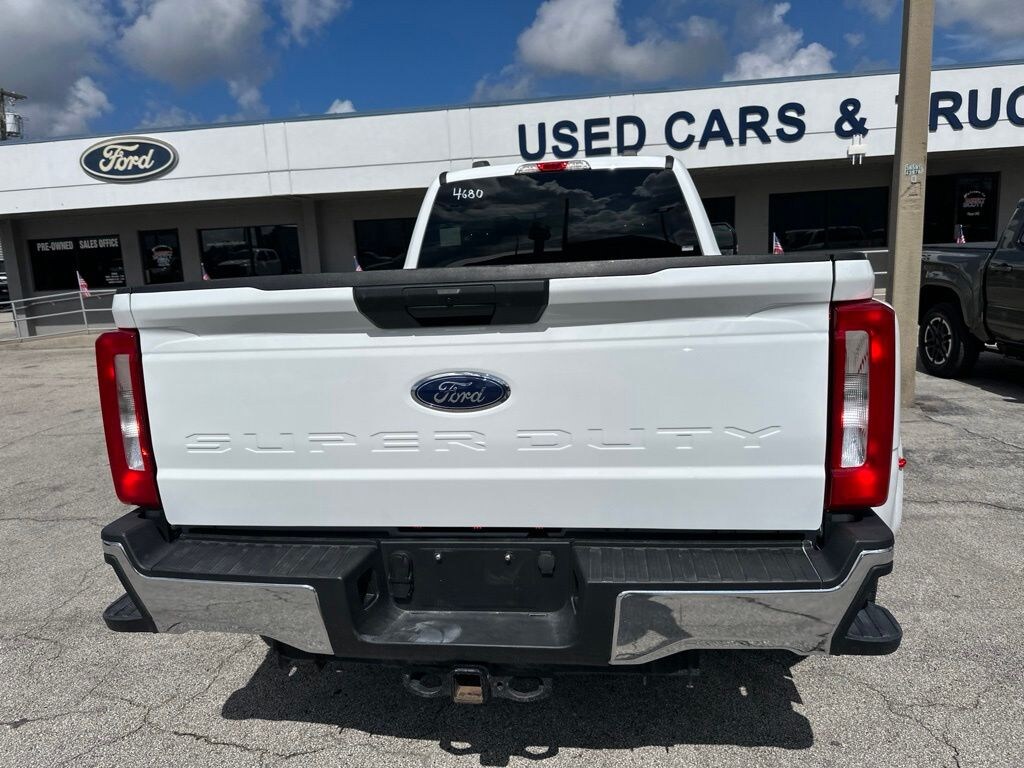 Certified 2025 Ford F-350SD XLT Truck Crew Cab