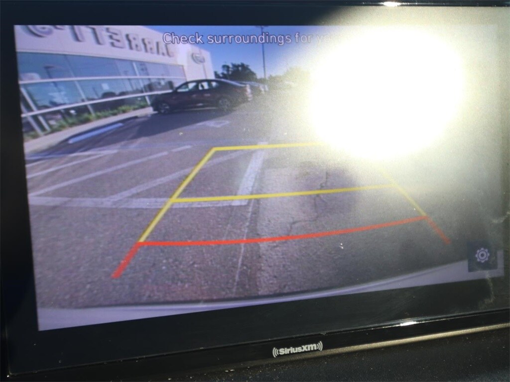 2022 Hyundai Santa Fe SEL photo 2