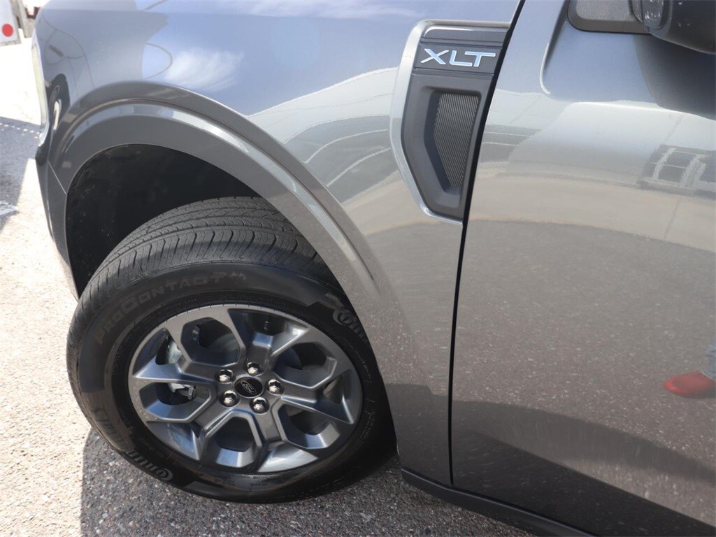 New 2025 Ford Maverick XLT Truck