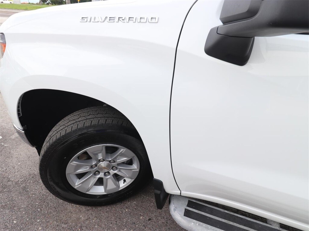 2024 Chevrolet Silverado 1500 Work Truck photo 3