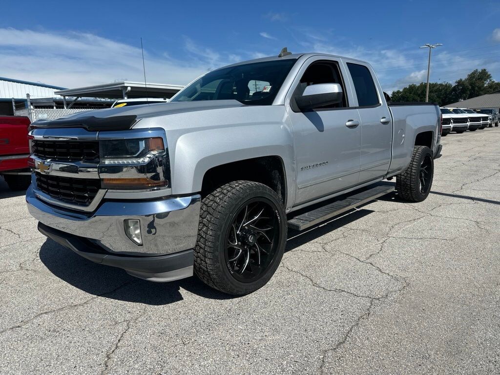 Used 2017 Chevrolet Silverado 1500 LT Truck Double Cab