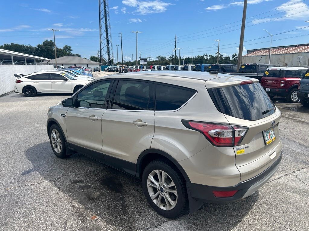 Used 2017 Ford Escape SE SUV