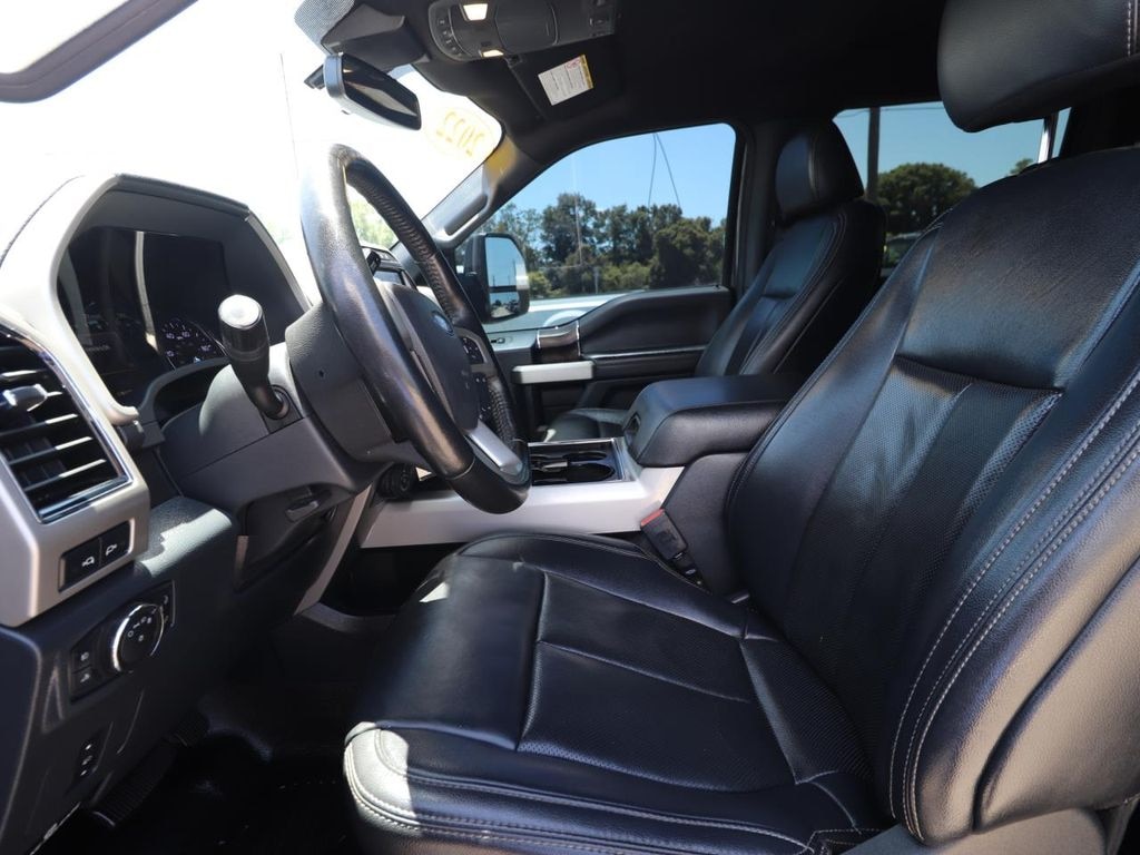Certified 2022 Ford F-250SD Lariat Truck Crew Cab