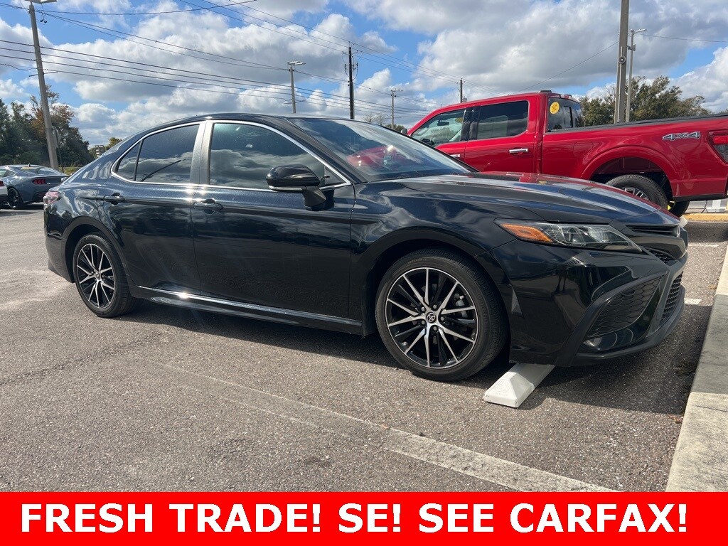 Used 2023 Toyota Camry SE Sedan