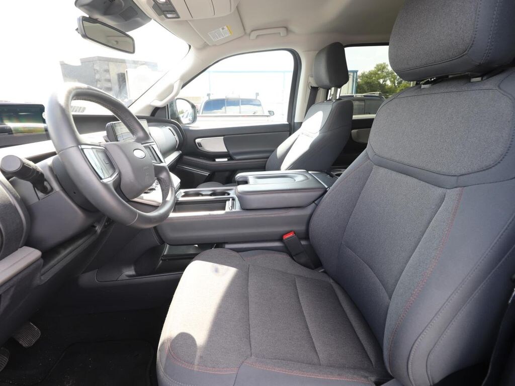 Certified 2025 Ford Expedition Active SUV