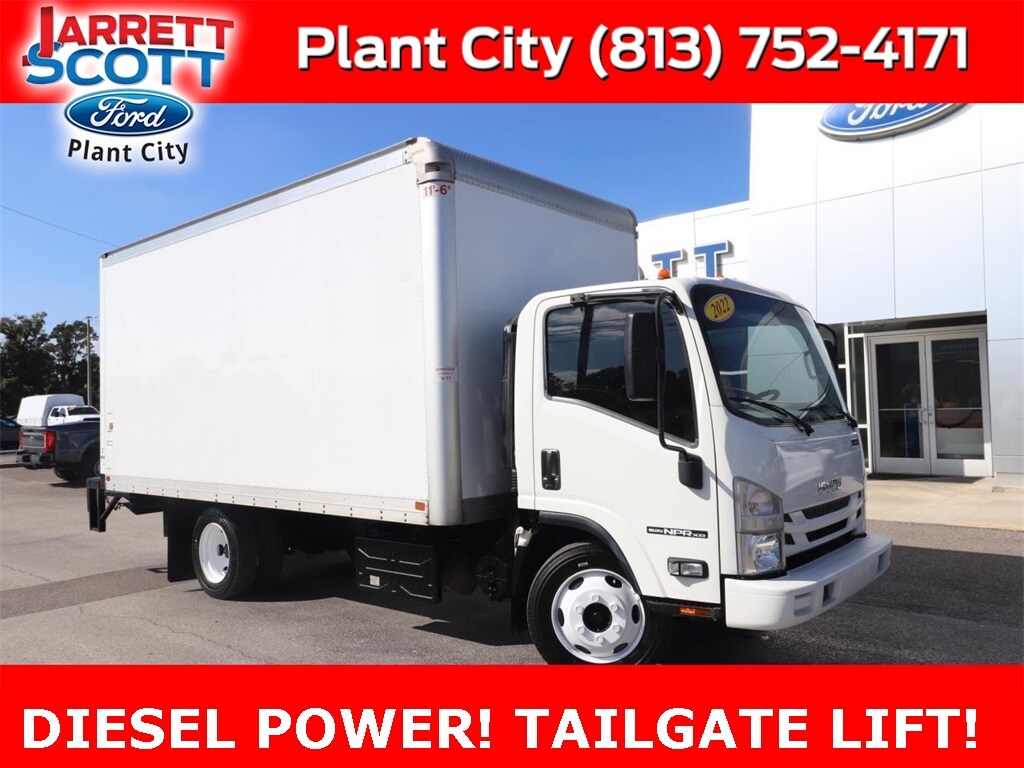 Used 2022 Isuzu NPR  Truck