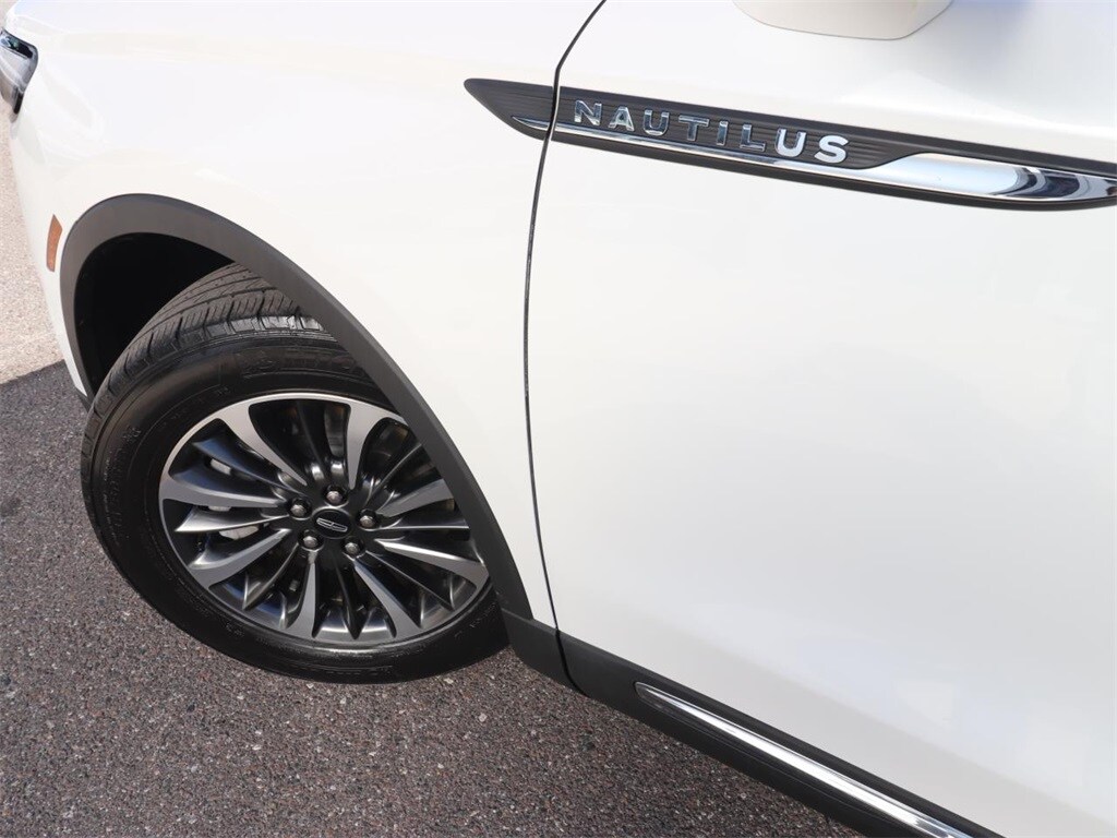 Used 2022 Lincoln Nautilus Standard SUV