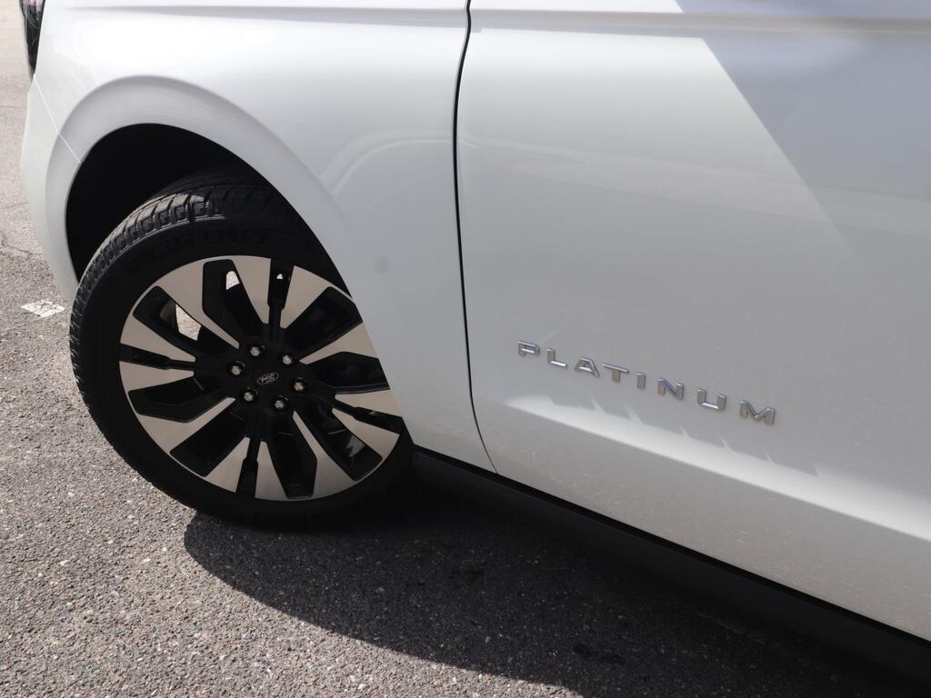 New 2026 Ford Expedition Platinum SUV