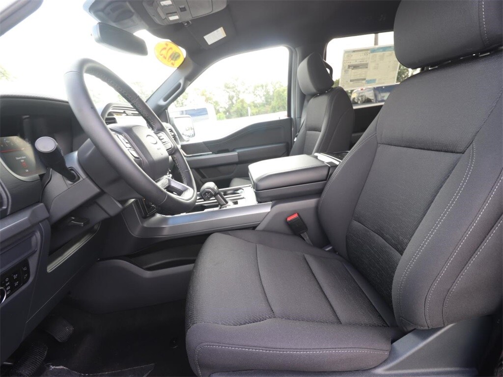 New 2025 Ford F-150 XLT Truck