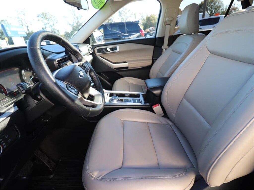 Certified 2022 Ford Explorer XLT SUV